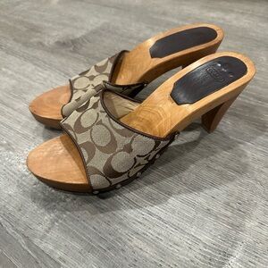 Coach Tan and Brown Signature Mules